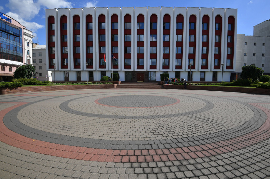 Budova Ministerstva zahraničních věcí Běloruska v Minsku - 42TČen