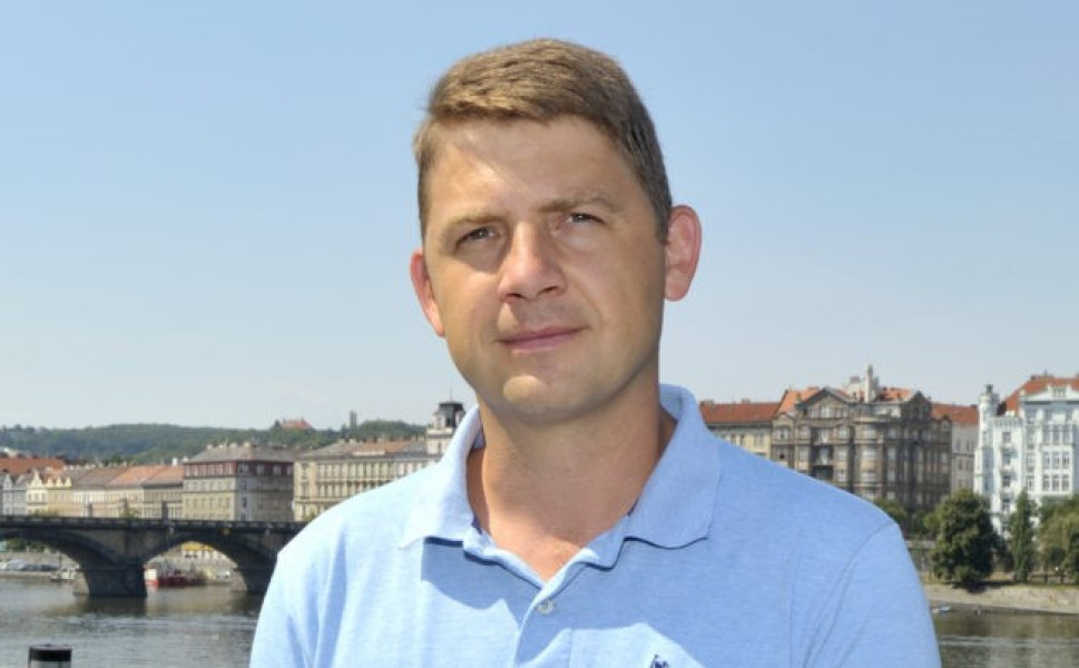 Ing. Petr Mach, Ph.D. ekonom a člen strany SPD - 42TČen
