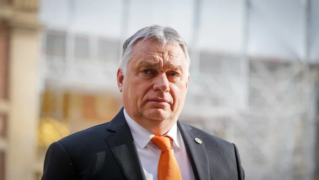 Viktor Orbán Viktor Orbán - 42TČen