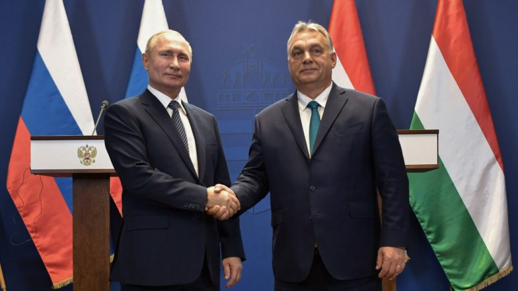 Putin-and-Orban-800x450.jpg - 42TČen