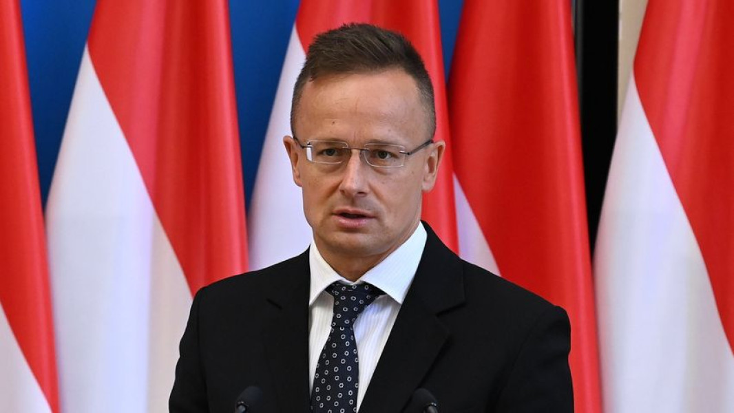 Ministr zahraničí Maďarska Péter Szijjártó - 42TČen