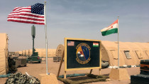 USA a Niger  - 42TČen