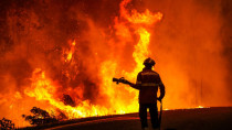 https-cdn-cnn-com-cnnnext-dam-assets-220718105059-02-wildfires-europe.jpg - 42TČen