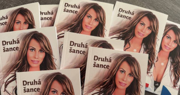 Kniha Druhá šance, Petra Rédová - 42TČen